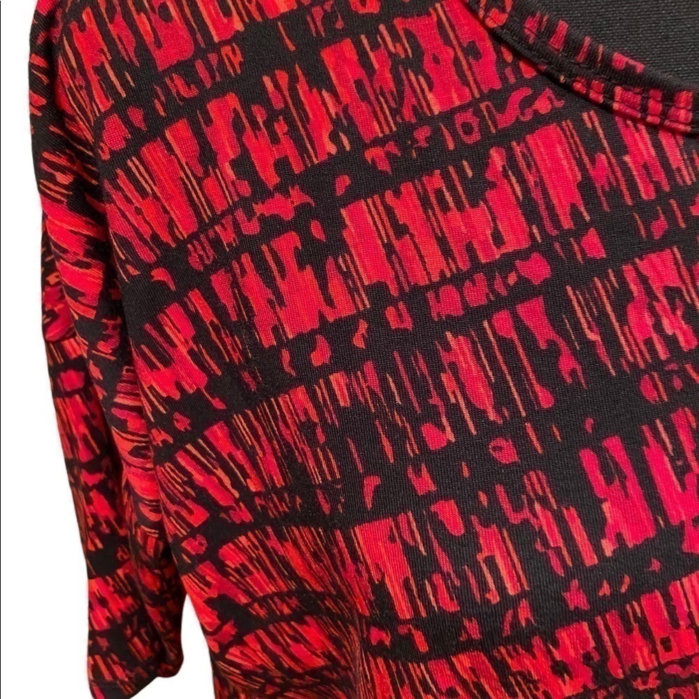 lularoe Irma Top High Low - Picture 2 of 8